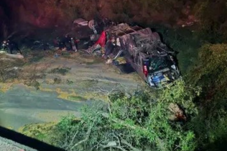Tragedia en Zacatecas: Accidente deja al menos 24 muertos y varios heridos
