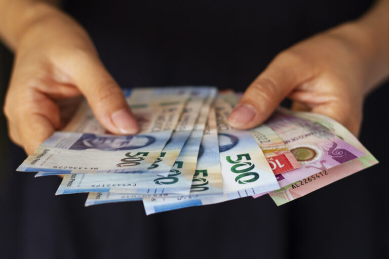 Banxico alerta sobre el delito por mal uso del dinero en efectivo