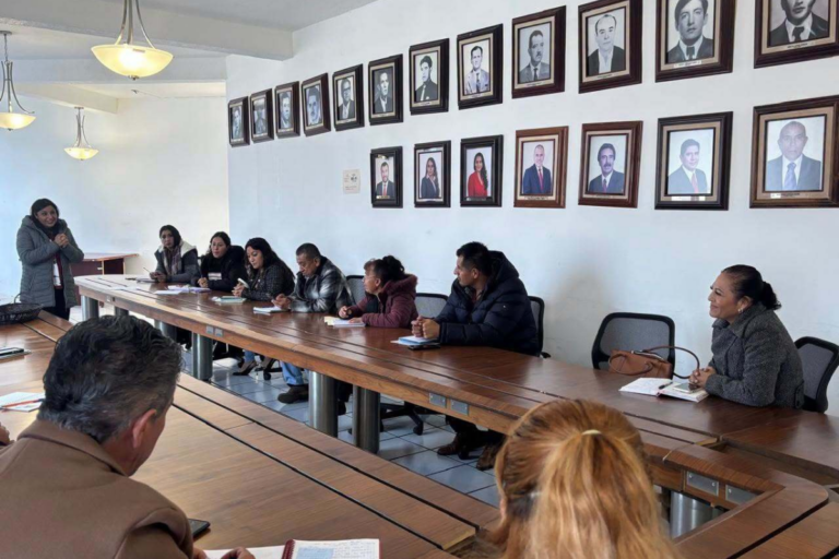 Guadalupe refuerza sus panteones; Pachuca y CDMX alistan altares y desfiles por Día de Muertos
